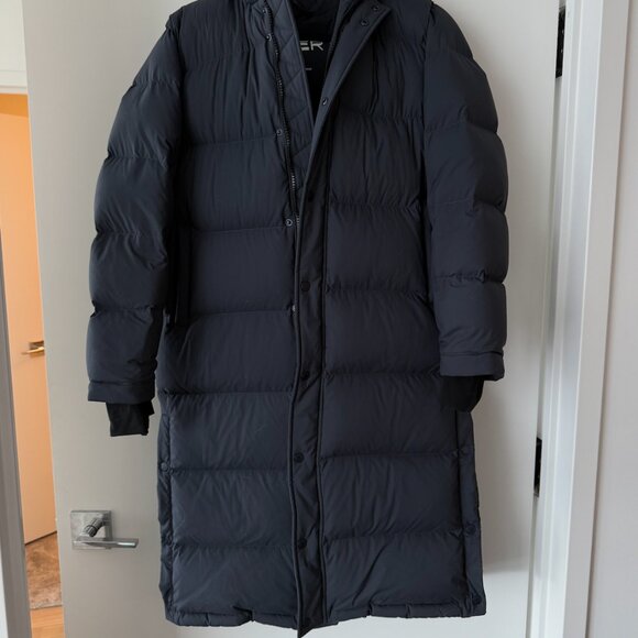 Aritzia Long Navy Super Puff - Small - Picture 2 of 5